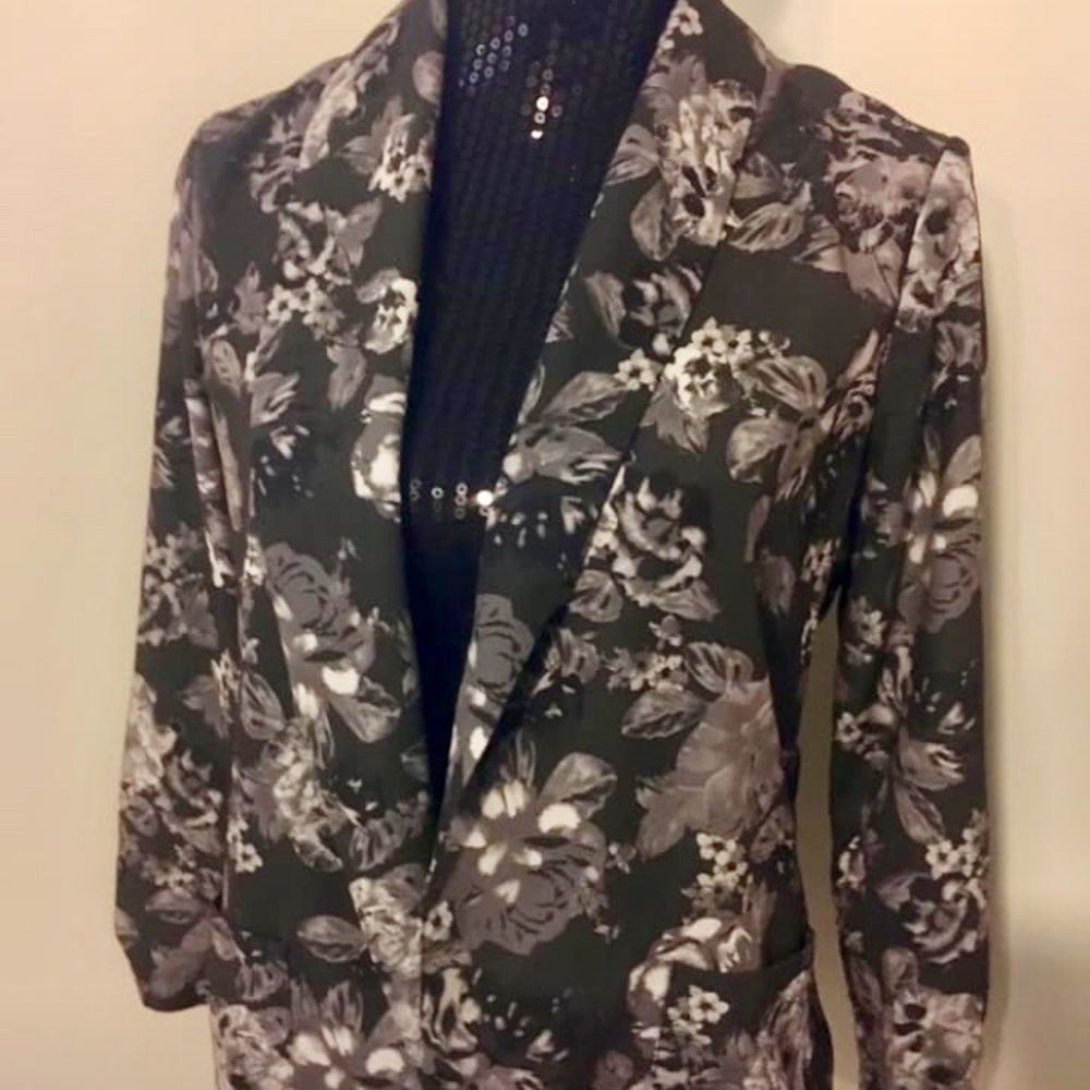 Floral Blazer